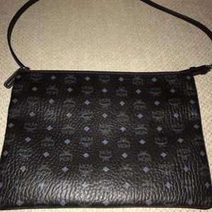 Mcm crossbody pouch bag